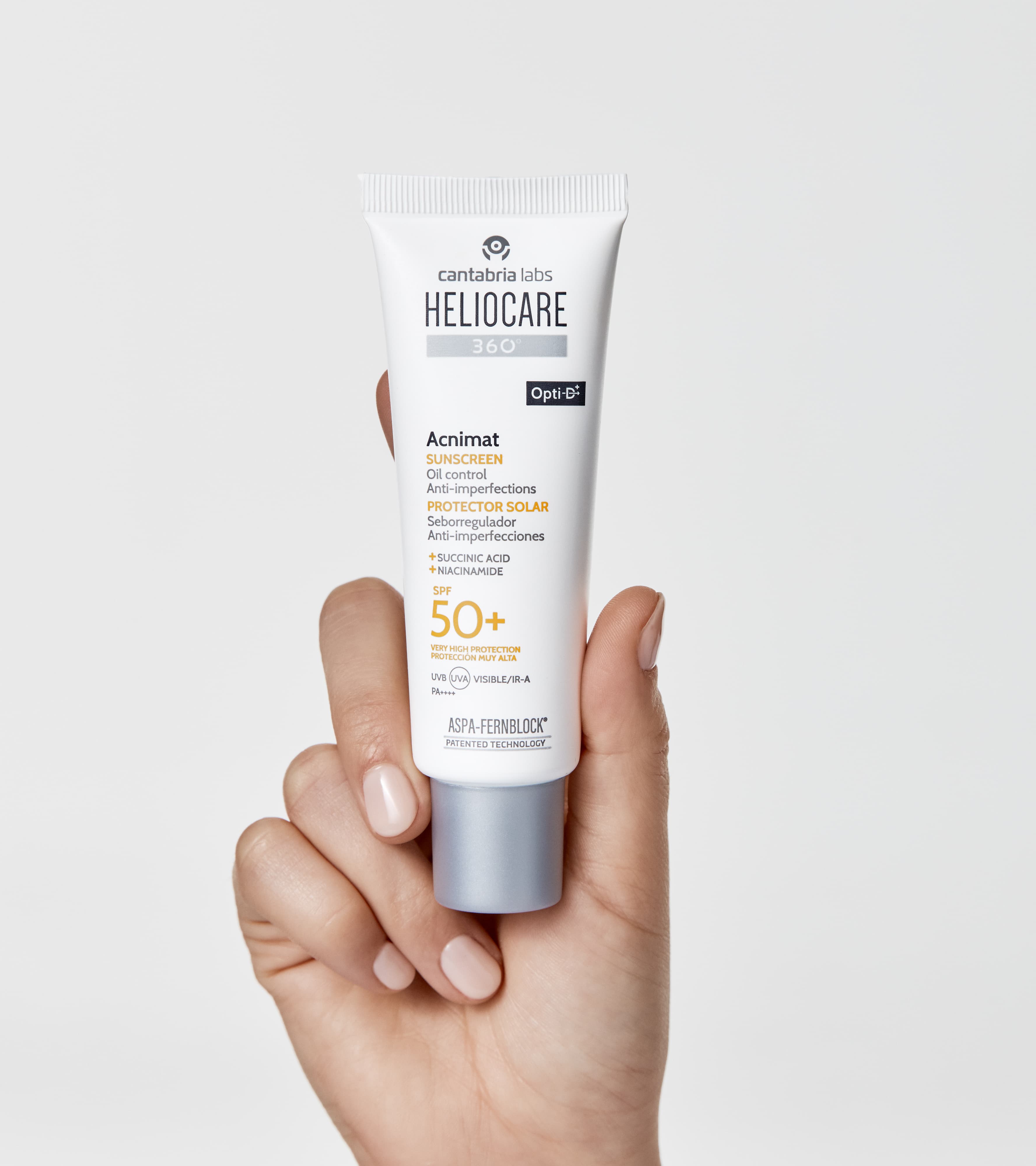 Caprève UV-AB Protector elite 50g HELIOCARE 360 Acnimat | Cantabria Labs